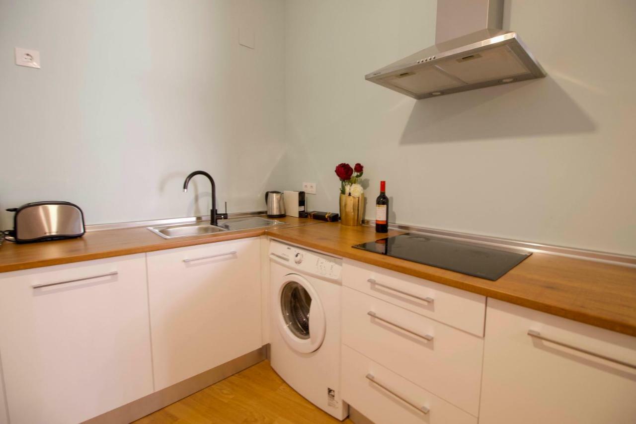 Apartments Ole - Tetuan Севиля Екстериор снимка